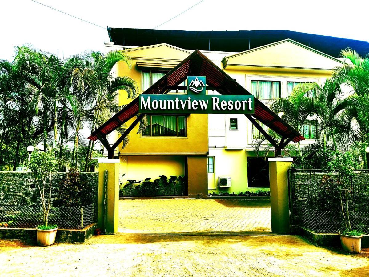 Mountview Resort Лонавала Екстериор снимка