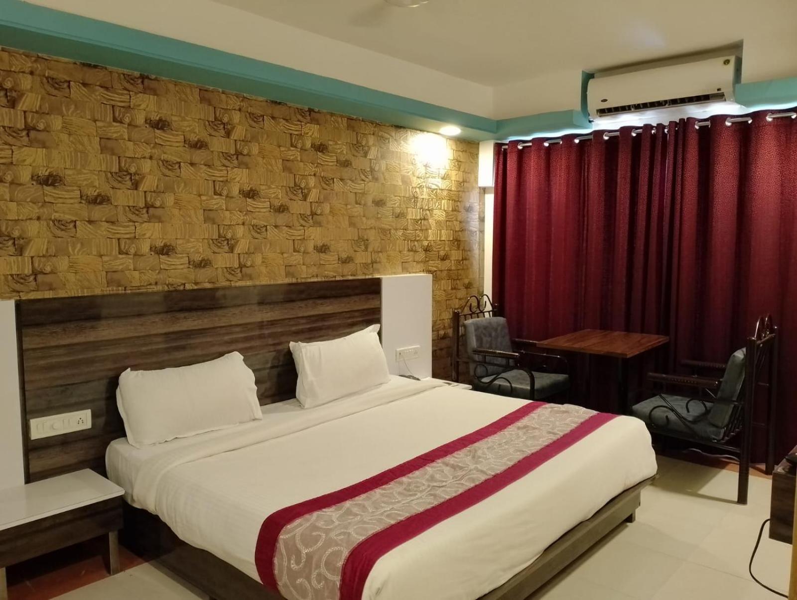 Mountview Resort Лонавала Екстериор снимка